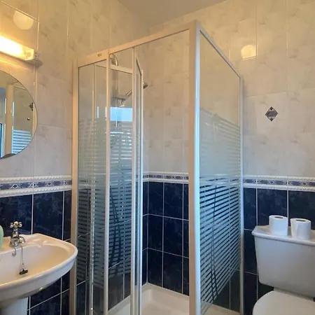 Woodhaven Manor H91rc9d