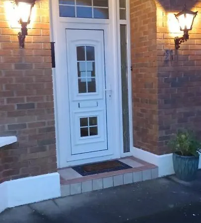 Woodhaven Manor H91rc9d Guest house