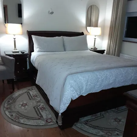 Guest house Woodhaven Manor H91rc9d 4*
