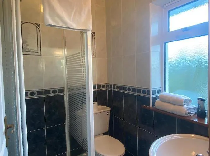 Gasthuis Woodhaven Manor H91rc9d