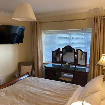 Woodhaven Manor H91rc9d Guest house Galway