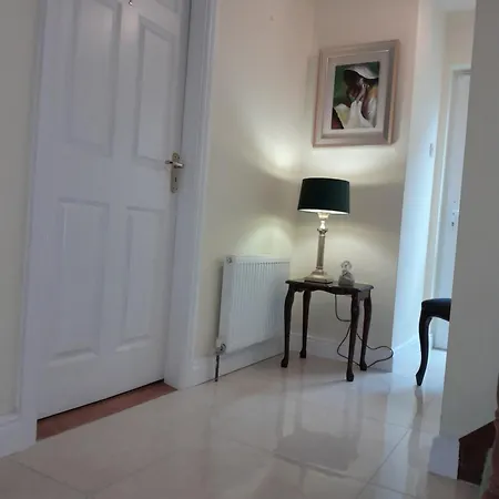 בית הארחה Woodhaven Manor H91rc9d 4*