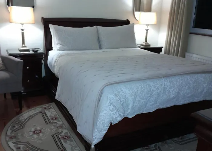 Pensión Woodhaven Manor H91rc9d 4*