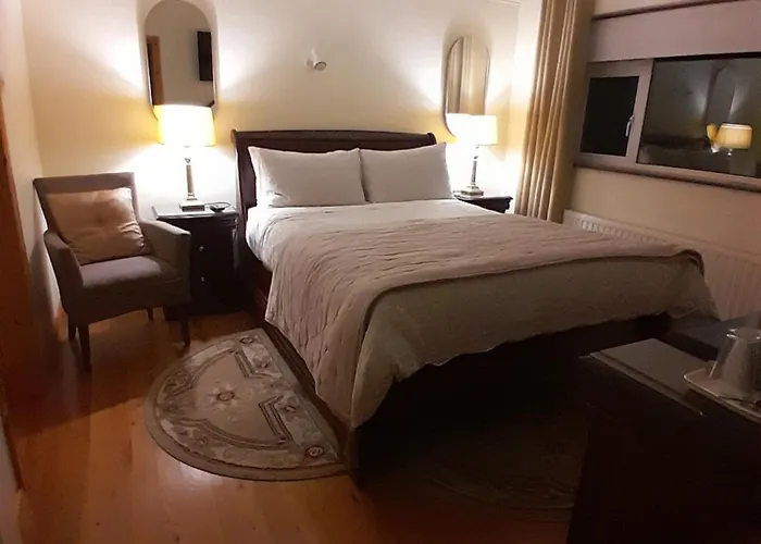 Woodhaven Manor H91rc9d 4*